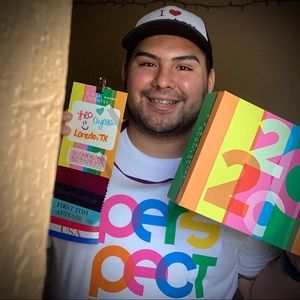 Meet your Posher, Leo